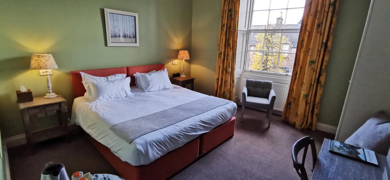 Buccleuch And Queensberry Arms Hotel Торнхилл Экстерьер фото