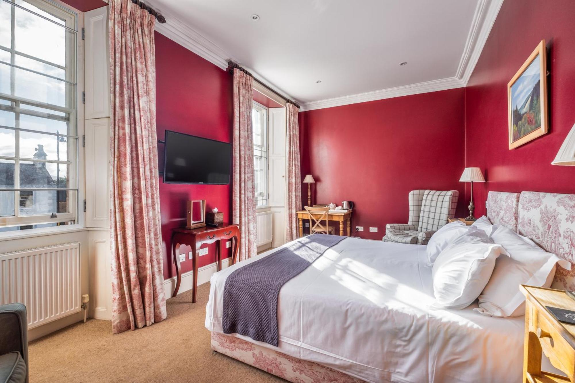Buccleuch And Queensberry Arms Hotel Торнхилл Экстерьер фото