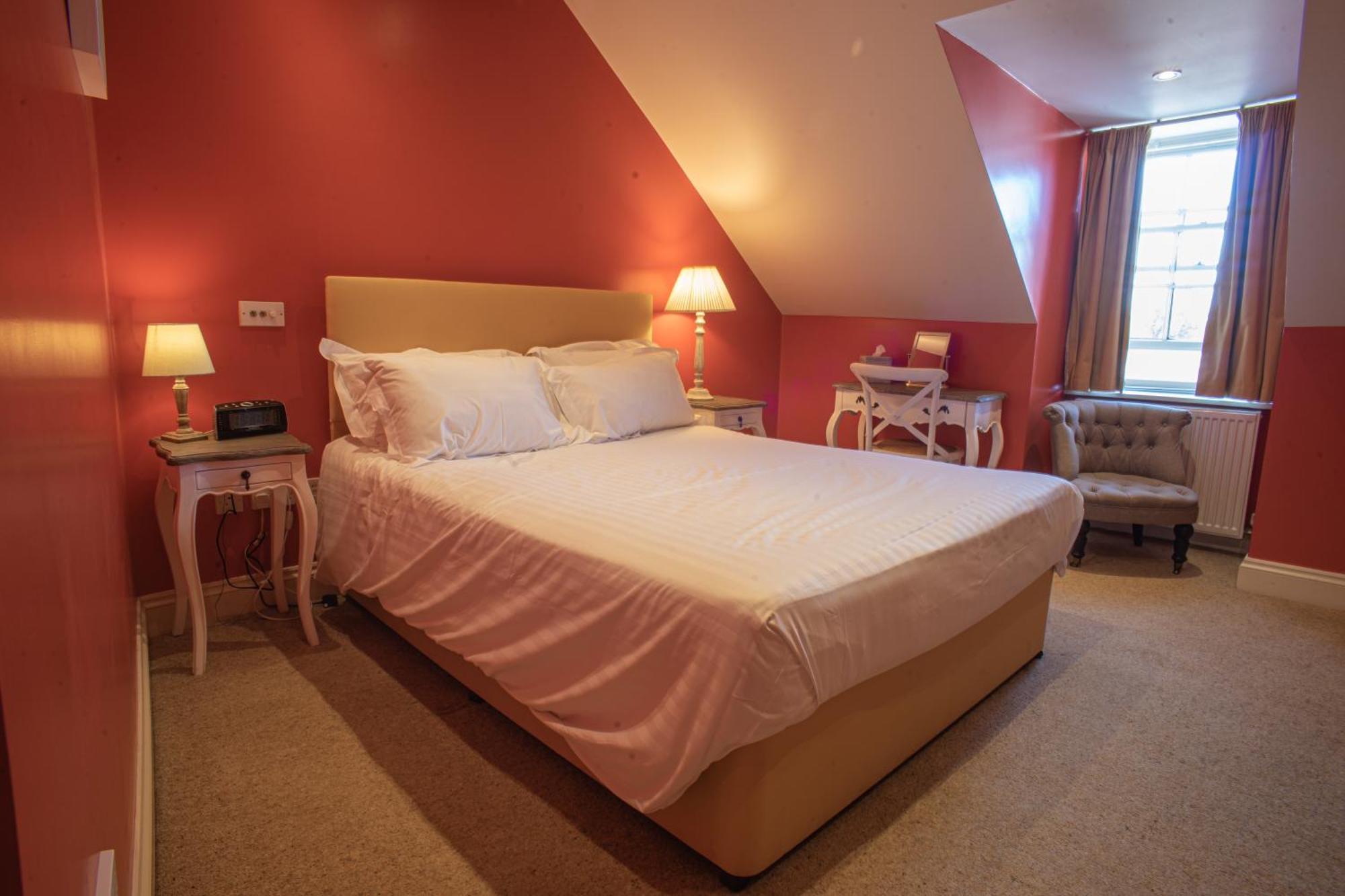 Buccleuch And Queensberry Arms Hotel Торнхилл Экстерьер фото